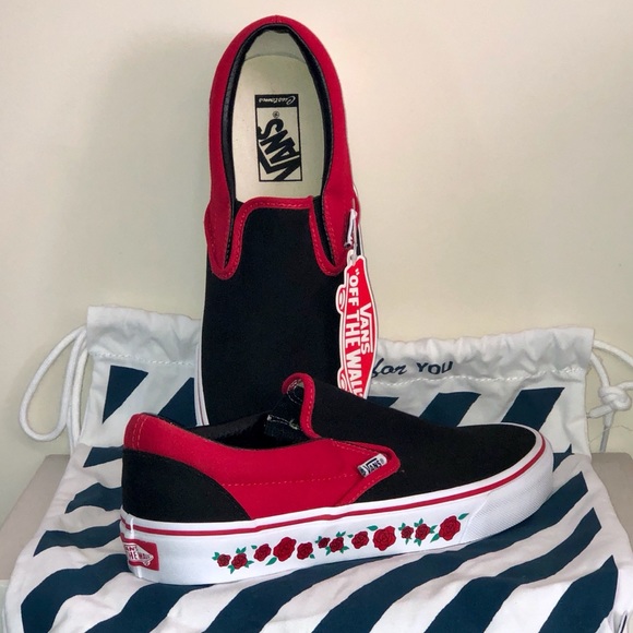 NEW🌹9.5 VANS Red Roses Asher Slip In🌹W9.5/M8/UK7 Custom - Picture 2 of 7